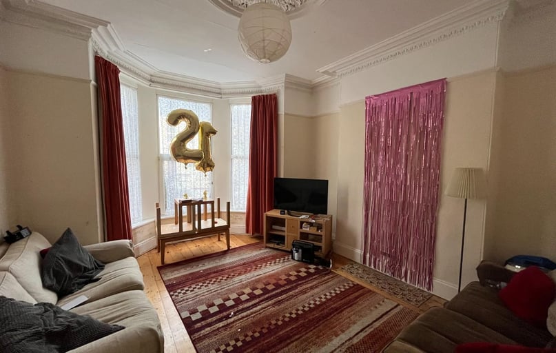 35 Greenbank Avenue, St Judes, Plymouth - Image 1